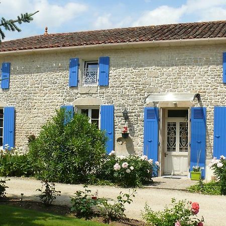 Le Clos De La Vigne Montreuil  Exteriör bild