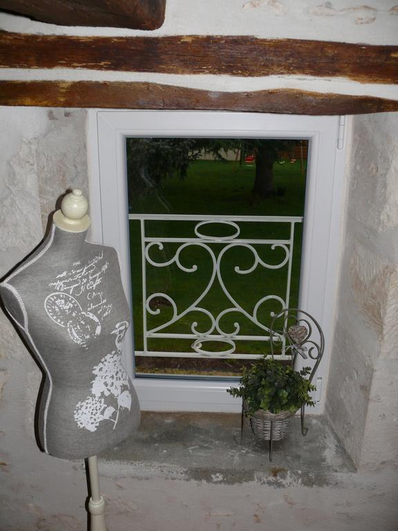 Le Clos De La Vigne Montreuil  Exteriör bild