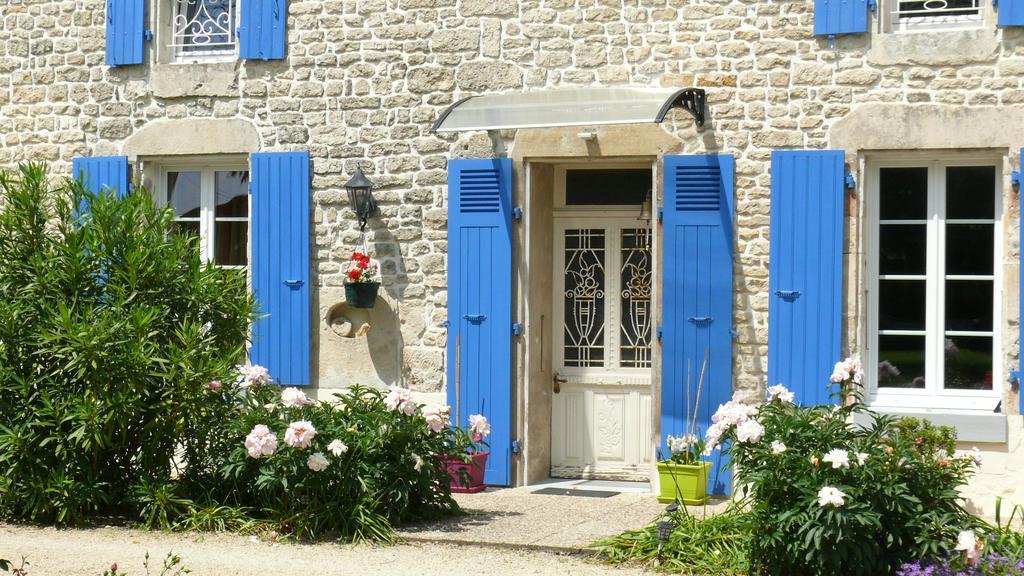 Le Clos De La Vigne Montreuil  Exteriör bild